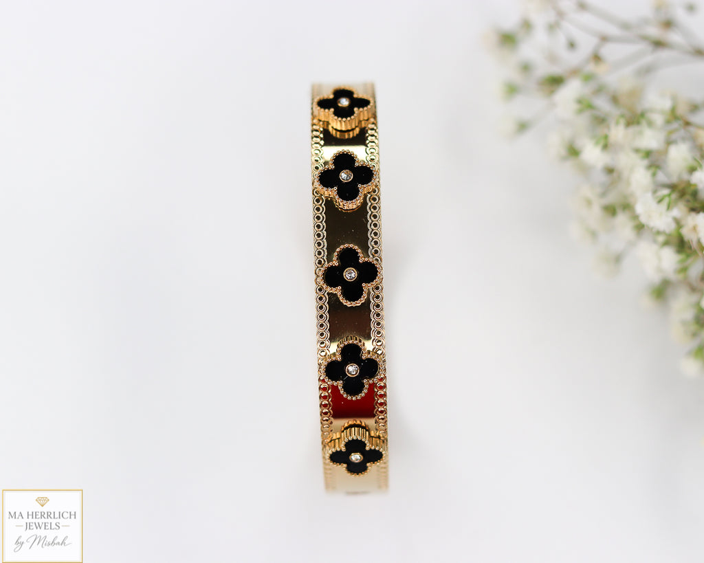 Clover Leaf 18K Gold Plated Finish Stainless Steel Bracelet