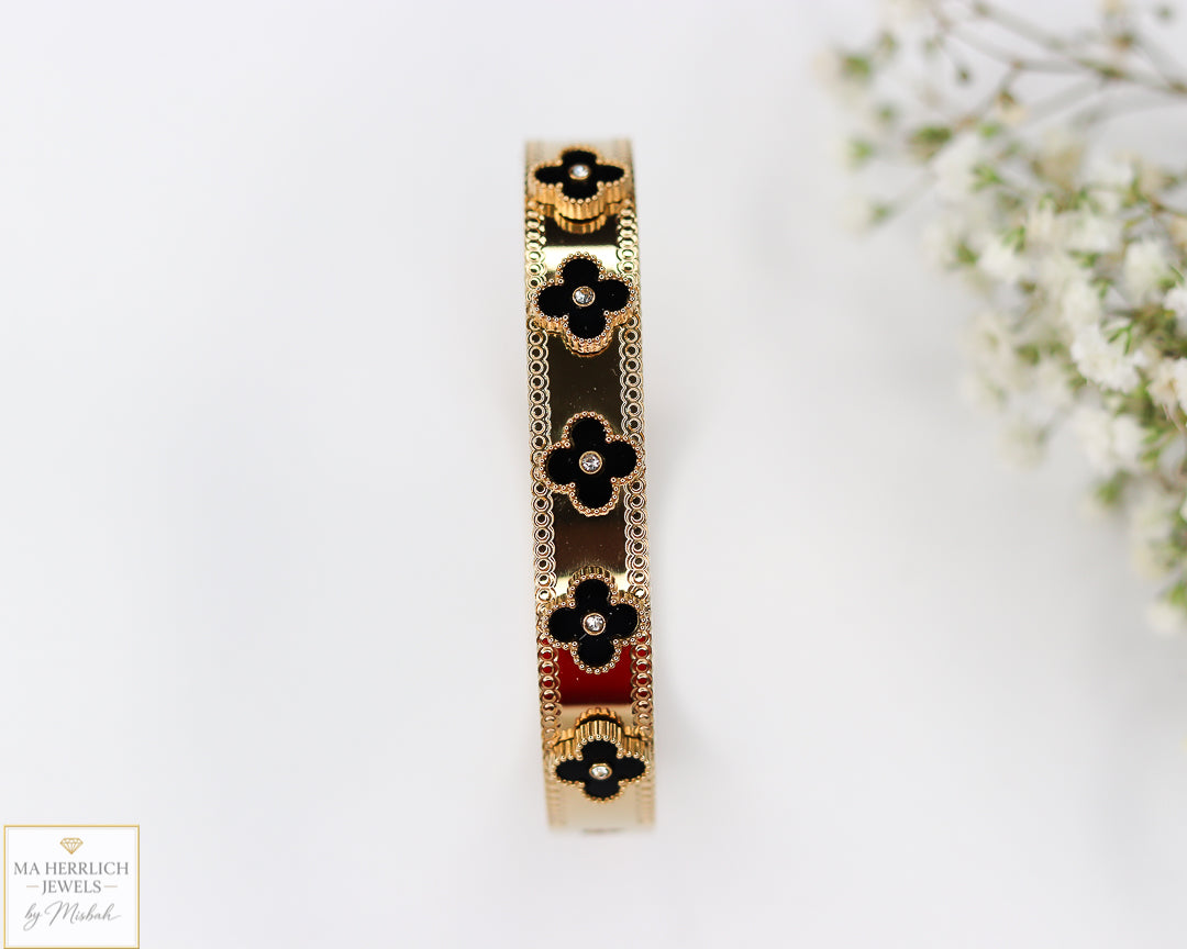Clover Leaf 18K Gold Plated Finish Stainless Steel Bracelet