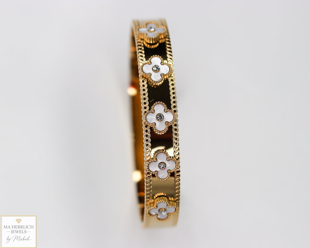 Clover Leaf 18K Gold Plated Finish Stainless Steel Bracelet