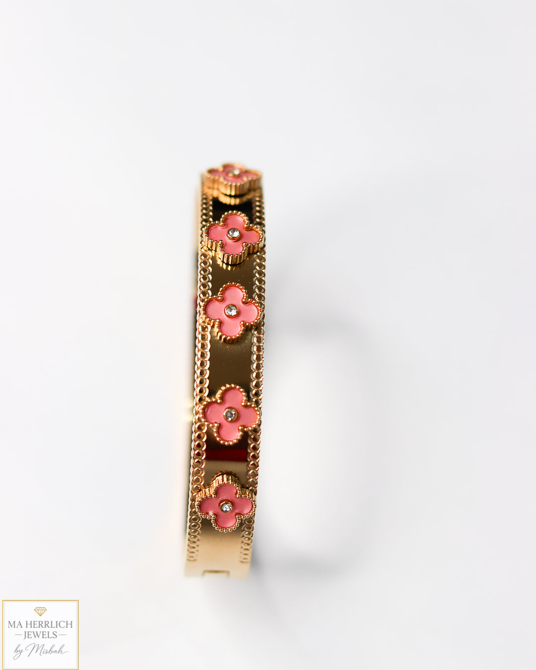 Clover Leaf 18K Gold Plated Finish Stainless Steel Bracelet