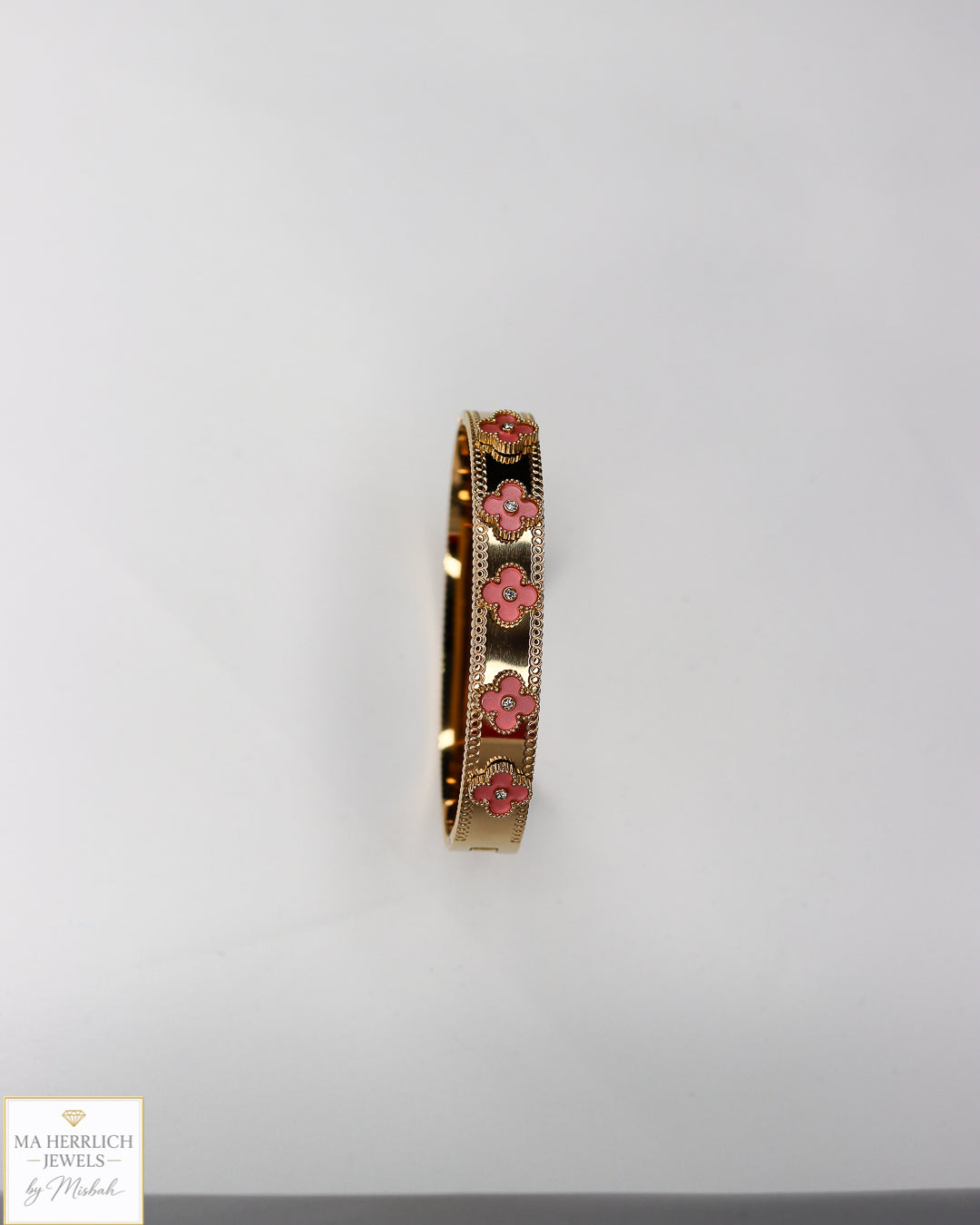 Clover Leaf 18K Gold Plated Finish Stainless Steel Bracelet