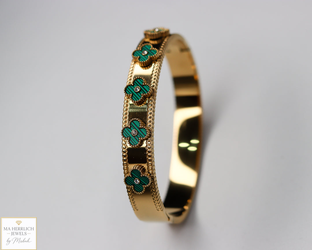 Clover Leaf 18K Gold Plated Finish Stainless Steel Bracelet