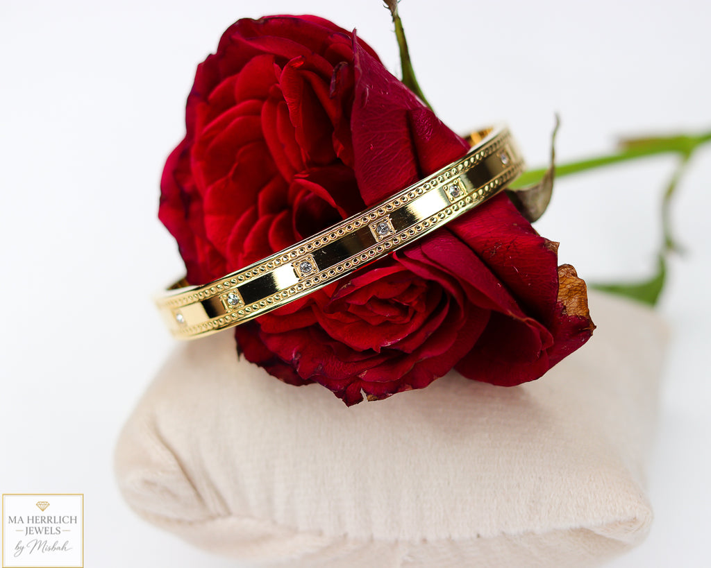 Elegant Gold Stainless Steel Bracelet with Stones