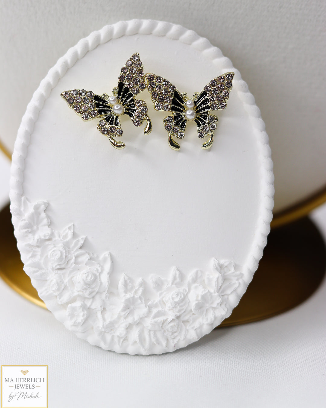Small Butterfly Stone & Pearls Earrings