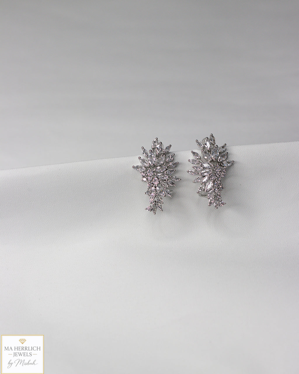 Elegant Angel Wing Zirconia Dangle Earrings