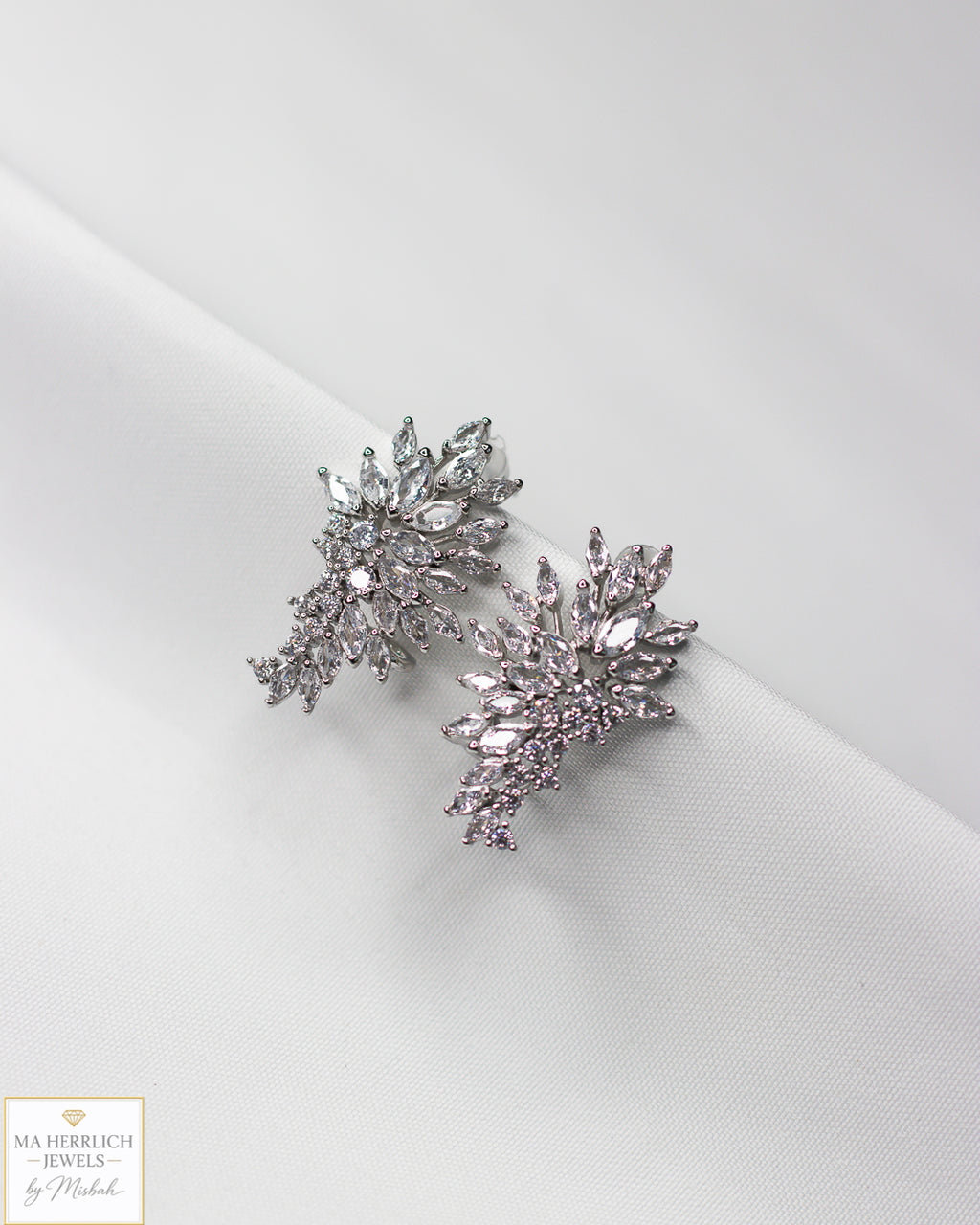 Elegant Angel Wing Zirconia Dangle Earrings