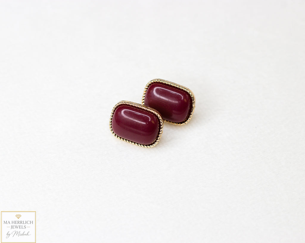 Elegant Small Maroon Earrings