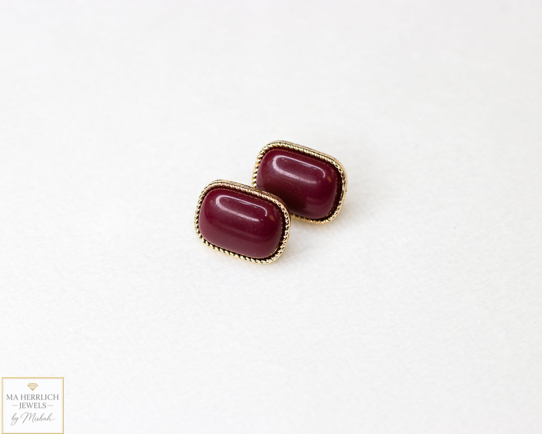 Elegant Small Maroon Earrings