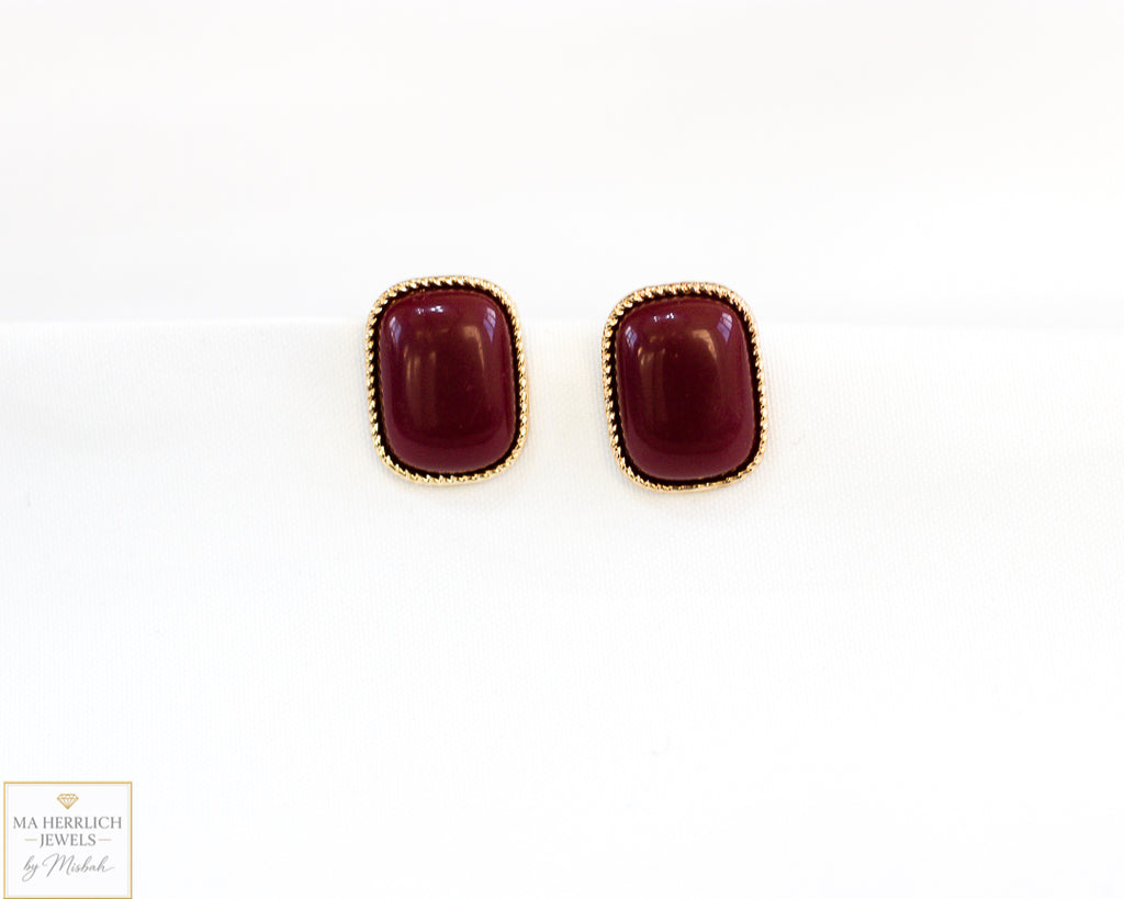Elegant Small Maroon Earrings