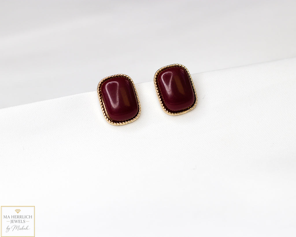Elegant Small Maroon Earrings