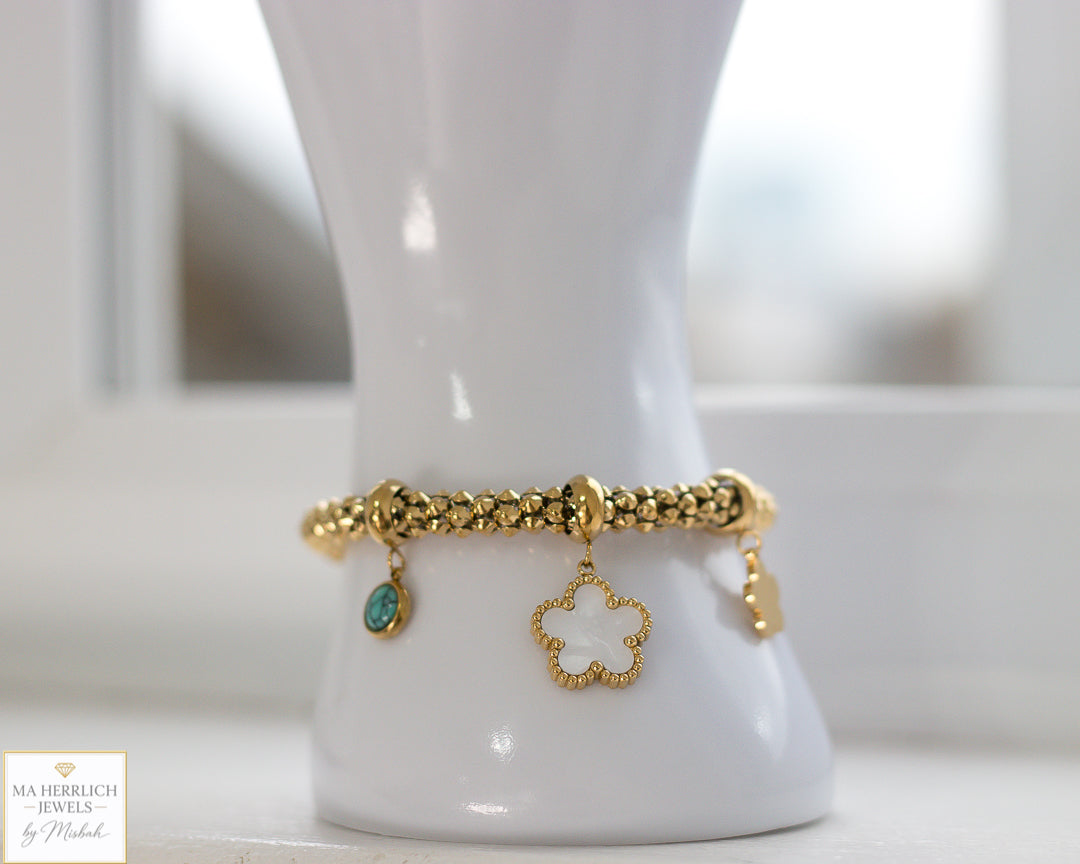 Elan Luxe Charm Bracelet