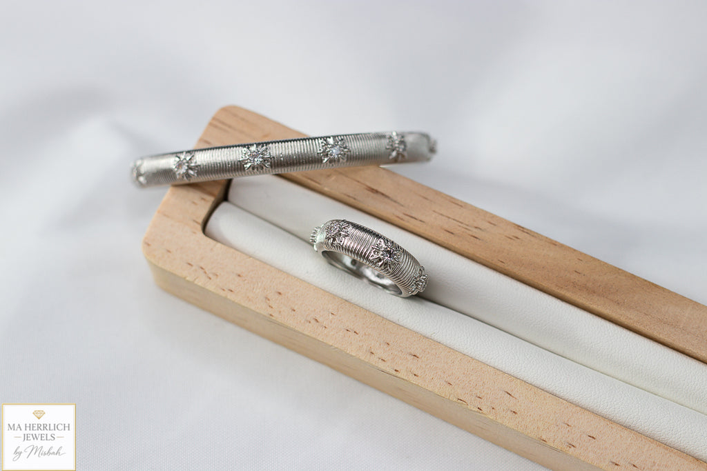 Floral Engraved Bracelet & Ring Set