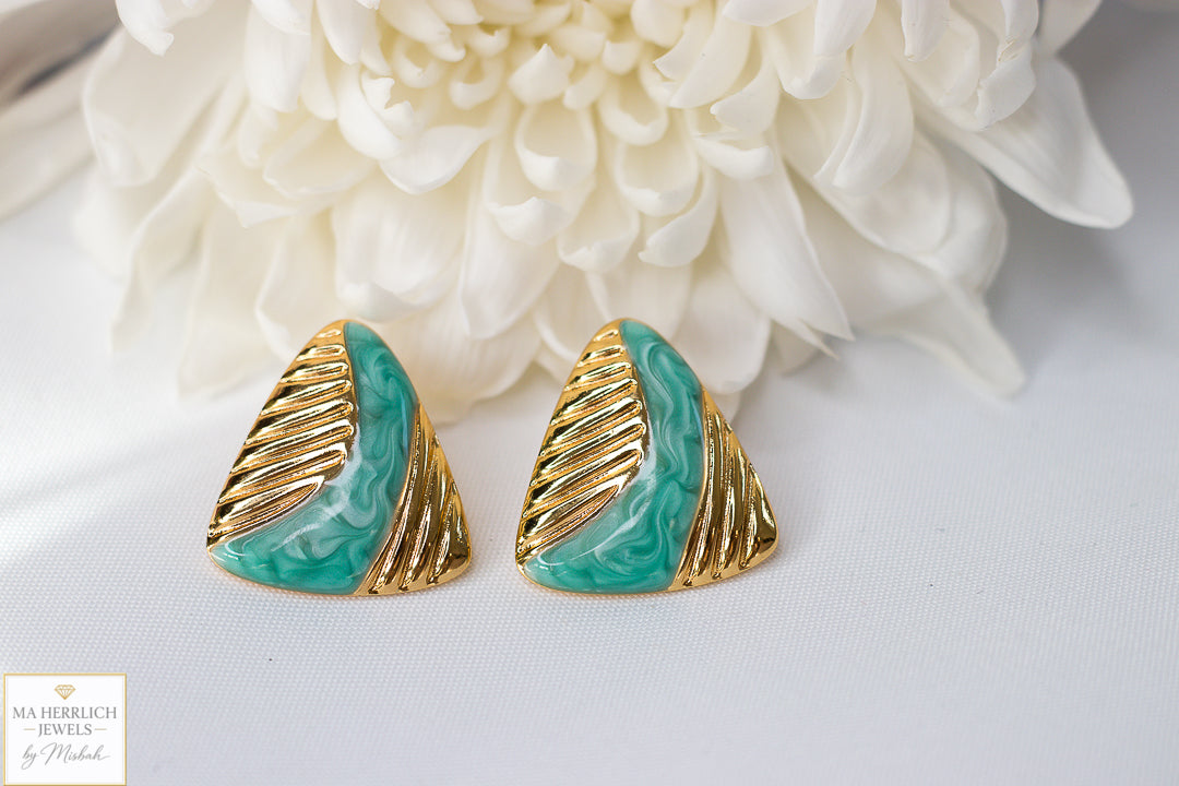 Turquoise Elan Sculpted Gold Earrings