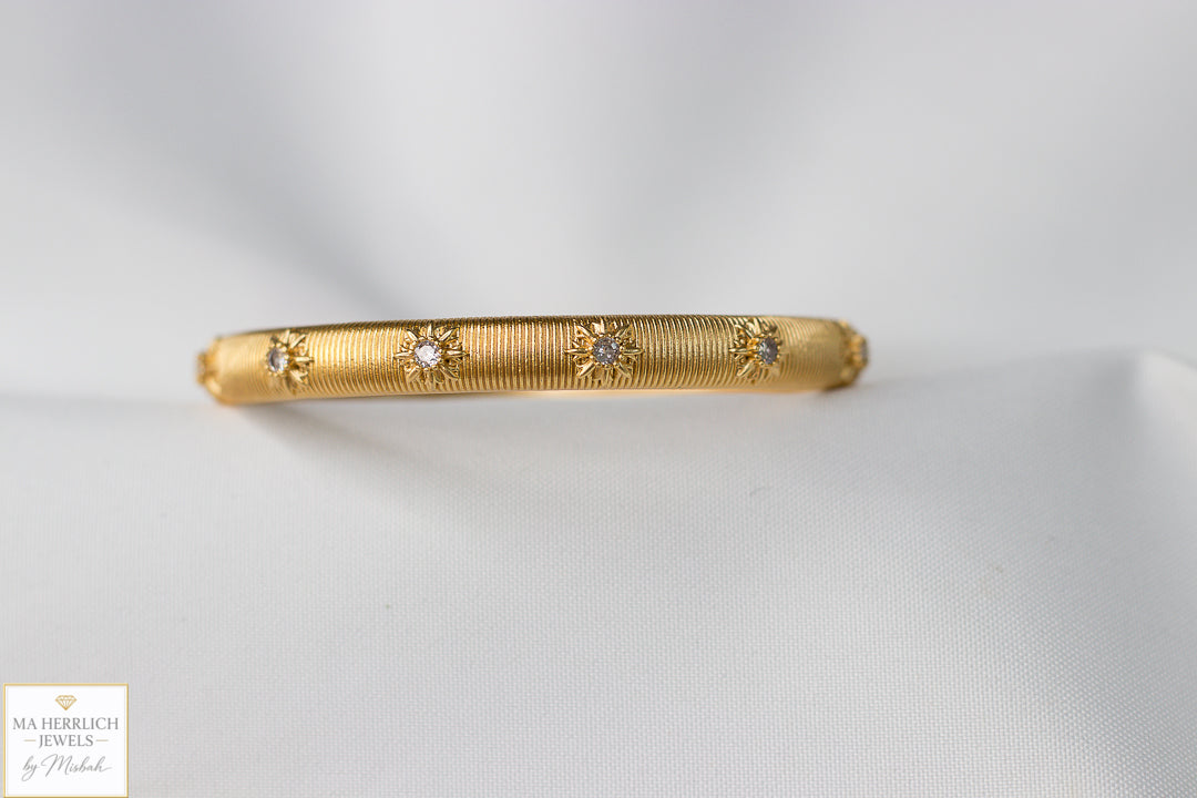Royal Luxe Gold Bracelet & Ring Set
