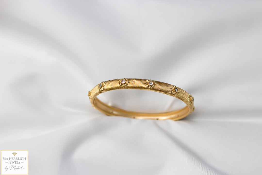 Royal Luxe Gold Bracelet & Ring Set