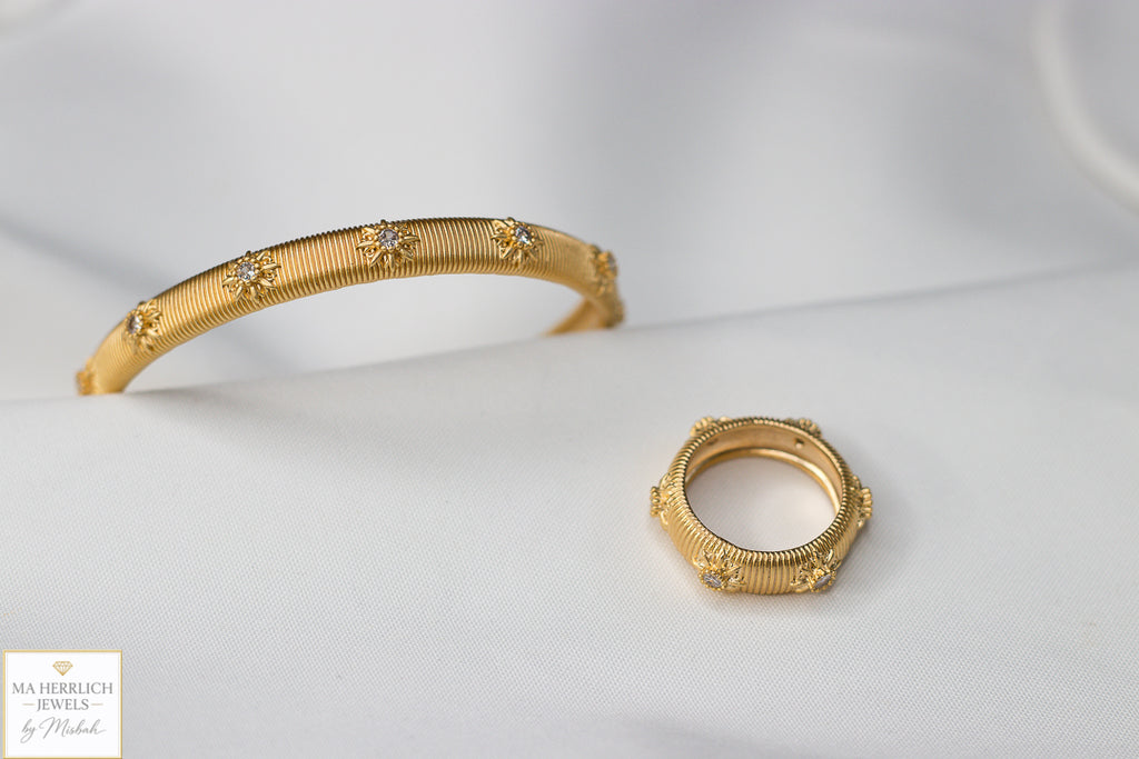 Royal Luxe Gold Bracelet & Ring Set