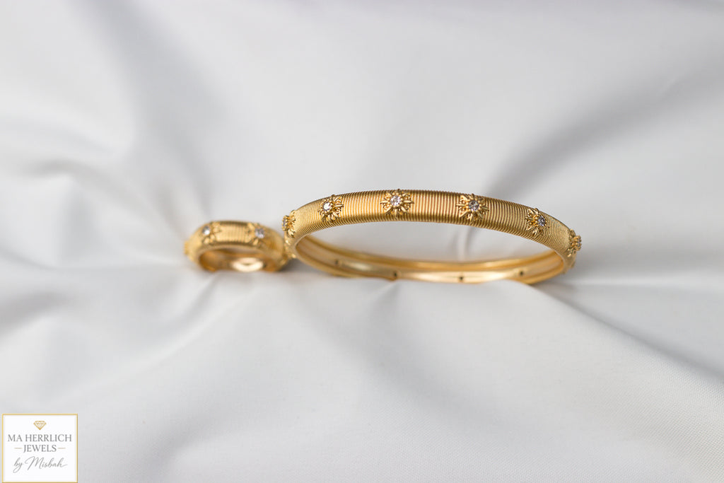 Royal Luxe Gold Bracelet & Ring Set