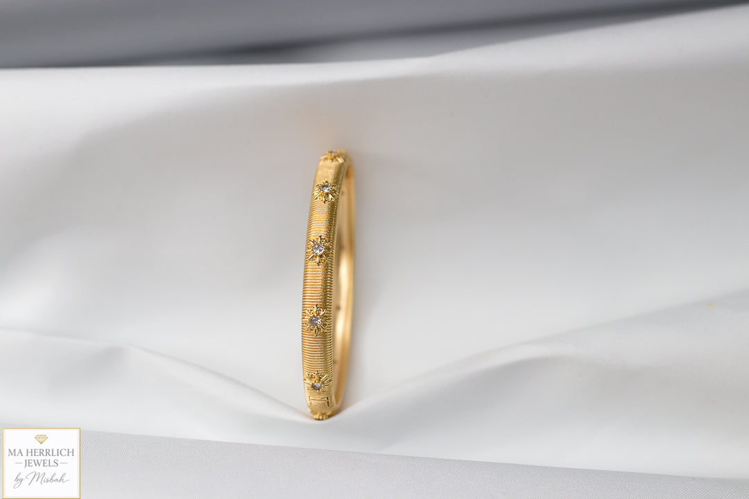 Royal Luxe Gold Bracelet & Ring Set